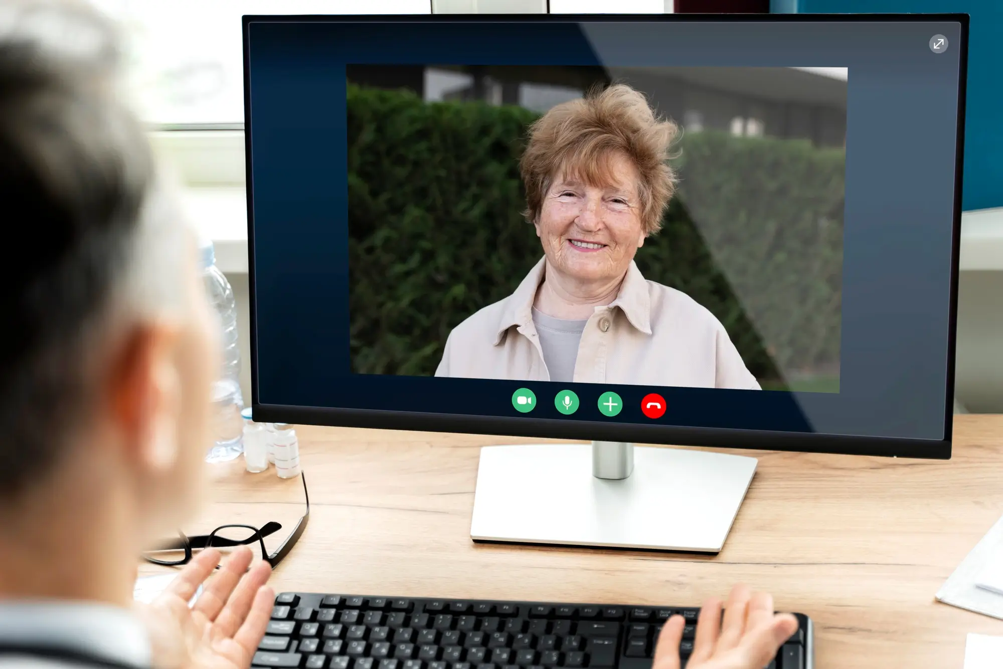 Outsourcing Customer Care
