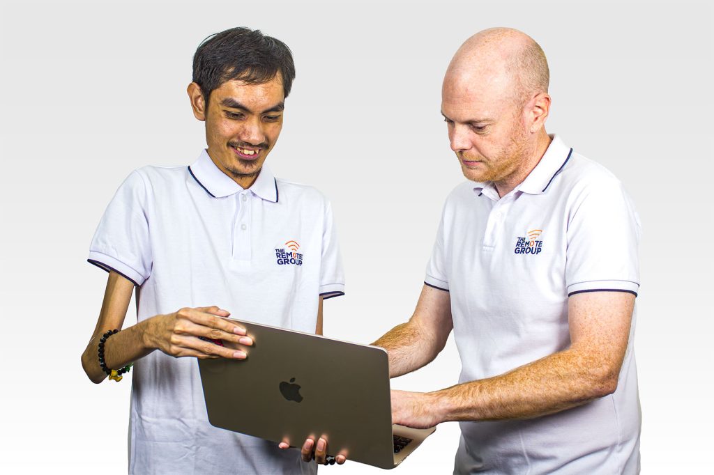teamwork and collaboration in offshore team